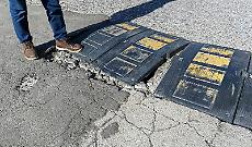 Dissuasori rotti, rumori assordanti in contrada San Bartolomeo