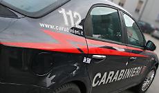 Violenta una quindicenne approfittando dell'assenza dei genitori: arrestato