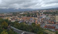 FdI e il mondo di Atreju. Pd, si scindono le... correnti