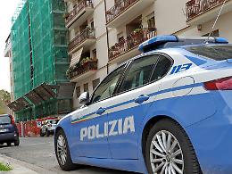 Va con una trans e viene ricattato