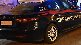 Furto in un esercizio commerciale, esplodono due colpi a salve e fuggono via 