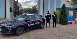 Furto di capi di abbigliamento al Valmontone Outlet: arrestata una coppia