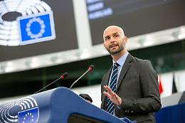 Senza tregua. Candidati e liste alla volata finale