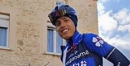 Giro d’Italia, tutta la città tifa Lorenzo Germani