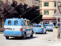 Giovane rapper pestato in piazza: scatta il sesto arresto 