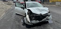 Incidente tra due auto, nuovo appello dei residenti