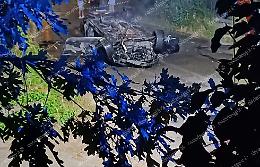 Incidente tra due auto, sei feriti