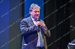Fazzone: «Nessun accordo in Regione»