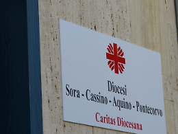 Sempre più famiglie alla Caritas