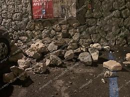 Paura ad Anagni. Crolla una porzione di muro 