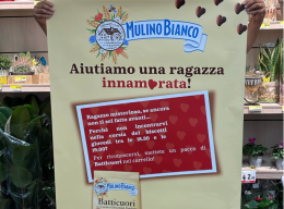 Mulino Bianco si veste da Cupido. La risposta della "ragazza del supermercato"