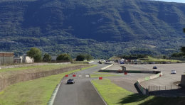 Un weekend rombante sulla pista dell'Isam
