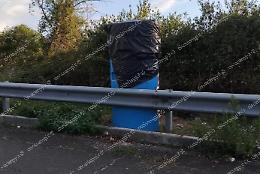Coperta la colonnina dell'autovelox posizionata sabato 