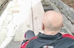 Cimitero, accesso negato per i disabili