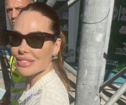 Ilary Blasi sugli spalti per seguire il figlio Cristian Totti
