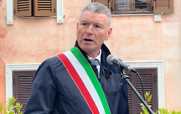 Dimissioni di massa. Tutti a casa