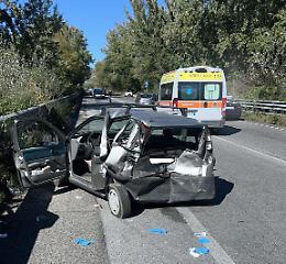 Incidente sulla superstrada Sora-Cassino: ferite due persone