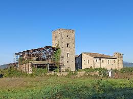 Badia della Gloria in stato di totale abbandono