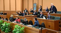 Regione, la maggioranza nel labirinto della verifica politica
