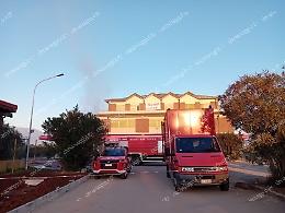 Pianeta Outlet, dopo l'incendio locali inagibili