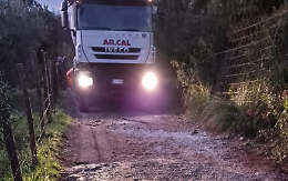 Via del Monticello torna percorribile anche con le auto