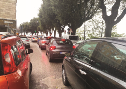 Spunta il bike sharing. E spariscono i posti auto 