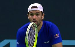 Berrettini sciupa nel primo set, ma poi vince in rimonta