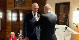Marco De Luca ha ricevuto la Legion d’Onore. La nomina di "Maestro sarto"