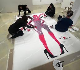 Giovani artisti protagonisti della mostra “Enòrasis”