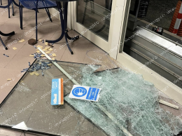 Furto nella notte in un bar: i ladri portano via sigarette e gratta e vinci
