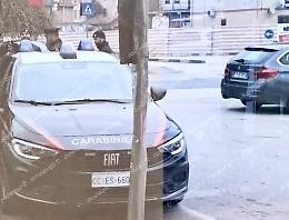 Controlli a piazza Pertini: trovati alcuni stranieri con la droga
