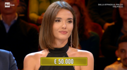 Valentina Brighindi protagonista di "Affari Tuoi" porta a casa... l'amatriciana!