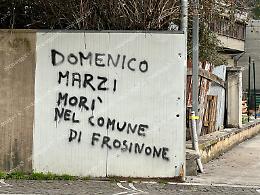 Scritta offensiva contro Marzi. Si attiva la Digos