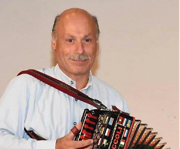 Lunedì i funerali del maestro Angelo Piccoli