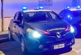 Furto in casa, rubati soldi e gioielli