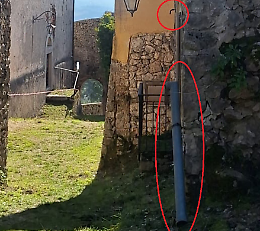 Sradica tubi e grondaie. Colto sul fatto e arrestato