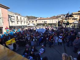 "M'illumino di meno": studenti in piazza per il pianeta