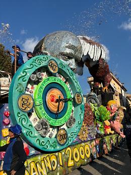 Strangolagalli celebra il suo carnevale: un successo