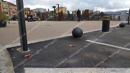 Violenta rissa tra ragazzi. Paura in piazza Turriziani 