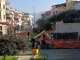 Il parcheggio delle polemiche. Opposizione all’attacco