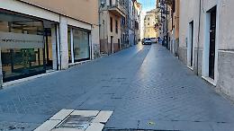 Nuovi dossi e segnaletica per limitare la velocità. Aumentano le “zone 30” 