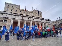 I metalmeccanici scendono in piazza
