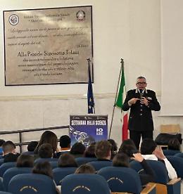 Droga, alcol e cyberbullismo. L'impegno dell'arma dei carabinieri 