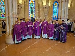 Cinquant'anni di sacerdozio. L'abbraccio delle diocesi al vescovo Ambrogio Spreafico 