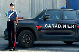 Perseguita una donna, divieto di avvicinamento per uno stalker