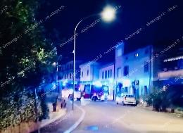 Incendio in uno stabile abbandonato nella zona della Stazione 