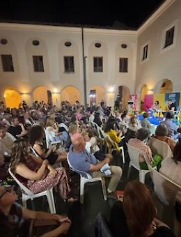 A VeroLibri Chiara Francini affascina la platea