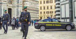 Frode milionaria, quindici arresti della finanza