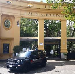 Titolare di una pizzeria aggredita dal compagno