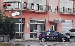 Domiciliari per la compagna di Zaka